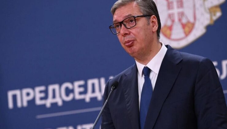 Sırbistan’da dengeler değişti! Aleksandar Vucic istifa etti