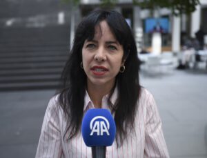 Sol Parti adayı Elif Eralp Berlin seçim başarısında göçmen desteğini vurguladı