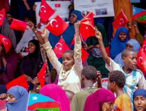 Somali’de Türkiye’ye destek gösterileri düzenlendi