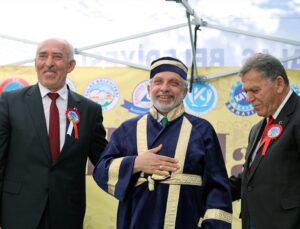Talas Belediye Başkanı Yalçın, Kayseri’de Ahilik Özel Ödülü’ne layık görüldü