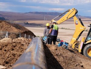 TESKİ, Çorlu Yenice’de sık arızalanan 950 metrelik içme suyu hattını yeniliyor
