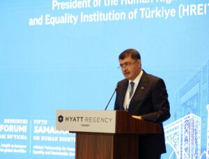 TİHEK Başkanı Şahin, Semerkant Forumu’nda Gazze için ulusal kurumlara çağrı yaptı