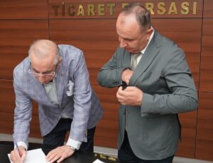 TOBB’dan öğrencilere kıyafet desteği
