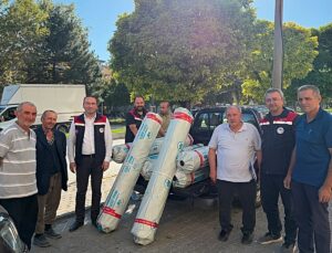 Tosya’da üreticilere marul fidesi ve sera örtüsü desteği