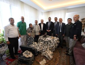 Vali Dallı, Yaşayan İnsan Hazinesi Usta Kızılkaya’yı Ziyaret Etti