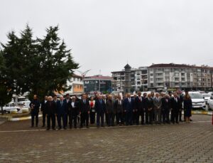 Vezirköprü’de İlköğretim Haftası kutlandı