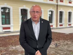 YENİ Partili Çakırözer, X ve Meta’yı Meclis’te hesap vermeye çağırdı