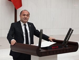 YENİ Partili Karabat’tan 130 fonun tasfiyesine tepki: “Denetim mekanizmaları neden daha erken ve etkili çalışmadı?”