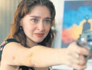 Zeynep günahın kıyısında