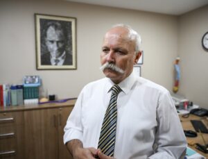 40 yaşındaki Parkinson hastası Ramazan Turan, beyin piliyle bağımsız yaşama kavuştu