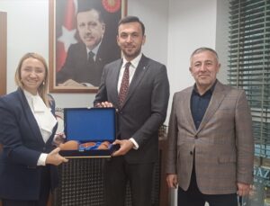 AK Parti Genel Merkez İl Koordinatörü Toklu, Bilecik Pazaryeri’nde ziyaretler yaptı