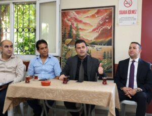 Akdeniz Kaymakamı Beşikci, Mersin’de Roman derneklerini ziyaret etti