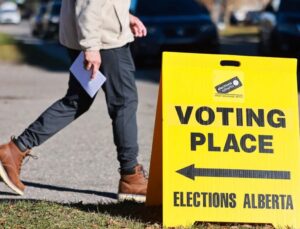 Alberta’nın Kanada’dan ayrılık sürecini başlatabilecek referandumda oylama başladı