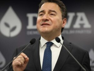 Ali Babacan, 10 Ekim katliamının 11. yılında 103 kişiyi andı, terörü lanetledi