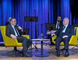 Amir Ateş, Yetev Sanat Sahne’de Musikimizin Köprüleri programına konuk oldu