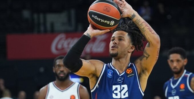 Anadolu Efes, Hapoel Tel Aviv’e farklı yenildi!
