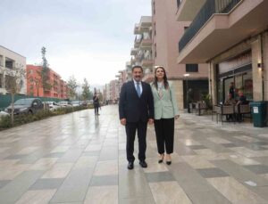 Antakya Atatürk Caddesi’nde 910’dan fazla konutta yaşam yeniden başladı