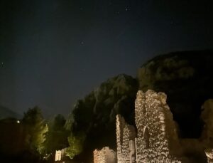 Antalya’da gece müzeciliği uygulaması Side’de 15 Ekim’de sona erdi