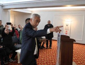 Bandırma’da Süheyl Batum ile CHP’li ilçe başkanı mutlak butlan yüzünden tartıştı