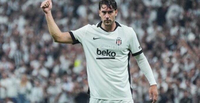 Beşiktaş’ta Vlahovic için kritik karar!