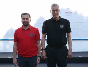 Bilecik İl Sağlık Müdürü Damkacı, Urla’daki toplantıda Bakan Memişoğlu ile görüştü