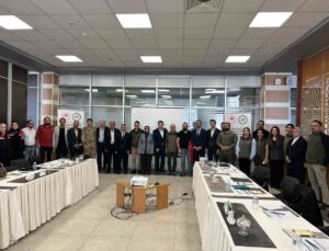 Bitlis Adilcevaz’da Arin Gölü için revize çalıştayı gerçekleştirildi