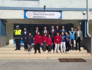 Bozüyük Kaymakamı Helvacı iki okulda öğretmen ve öğrencilerle görüştü