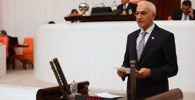 CHP’li Kılınç, fon krizini Meclis gündemine taşıdı: "Fatma Betül Sayan Kaya’nın neden ifadesi alınmamıştır?"