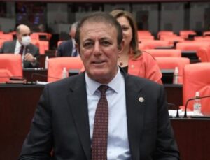 CHP’li Yıldız, mezunlarda beyin göçü oranının yüzde 2,2’ye çıktığını söyledi