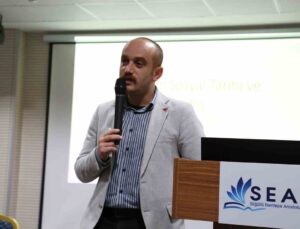 Erdoğan Altun, Akçaabat’ta Filistin’de eğitimin önemini anlattı