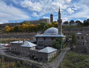 Erzurum’un 325 yıllık manevi mirası Kurşunlu Cami ve Medresesi restore ediliyor