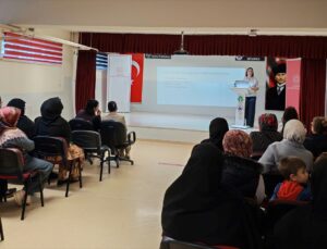Eskişehir’de velilere çocukların benlik saygısına yönelik seminer düzenlendi