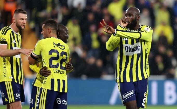 Fenerbahçe, Süper Lig’de Göztepe’yi konuk ediyor