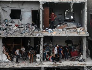 Gazze’de İsrail’in saldırısında aralarında 2 çocuk bulunan 3 Filistinli öldü