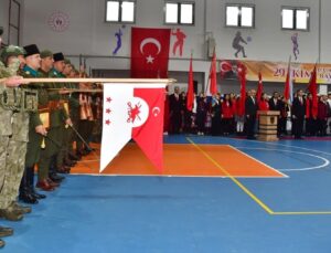 Gelibolu Spor Salonu’nda Cumhuriyet’in 103. yıl dönümü töreni düzenlendi