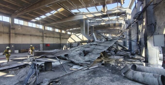 İzmir Torbalı’daki metal fabrikasında patlama oldu, 3’ü ağır 7 işçi yaralandı