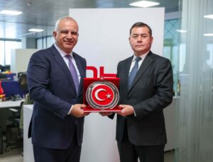 Kazakistan’ın İstanbul Başkonsolosu Sary, DHA Genel Müdürü Coşkun ile görüştü
