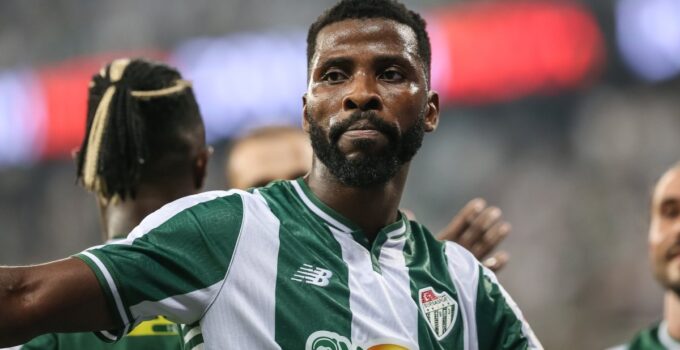 Kelechi Iheanacho: “Bursaspor efsanesi olmak istiyorum”