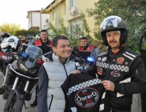 Keşan’da görme engelli Çalışkan motosiklet hayaline Yunus Timi’yle kavuştu
