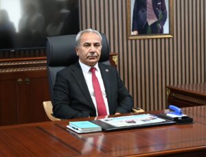 Kırıkkale Yahşihan’da tutuklanan başkan vekilinin yerine AK Parti’li Açıkgöz seçildi