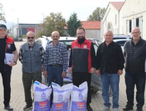 Kırıkkale’de 27 üreticiye 9 bin 650 kilogram yeşil mercimek tohumu dağıtıldı
