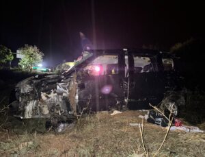 Kırıkkale’de hafif ticari araç şarampole yuvarlandı, 1 kişi öldü, 4 kişi yaralandı