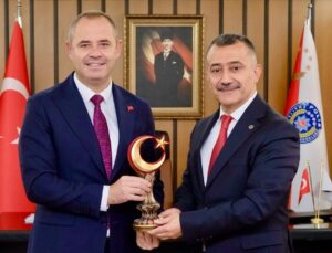 Kırklareli Belediye Başkanı Bulut, yeni Emniyet Müdürü Çakır’a başarı diledi