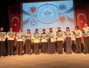 Kütahya Tavşanlı’da 5 İmam Hatip okulu ilk kez ortak programda buluştu