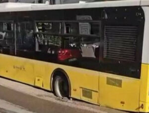 Maltepe’de asfalt çöktü: İETT otobüsü çukura düştü
