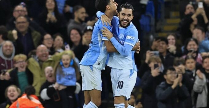 Manchester City, Brighton’ı penaltılarla eledi!