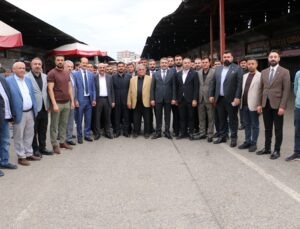 MHP Diyarbakır İl Başkanı Özcoşkun, hal esnafını ziyaret edip sorunları dinledi