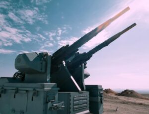 MKE TOLGA 20 mm çift silahlı sistem muadillerinden 3 kat hızlı atım hızına ulaşıyor