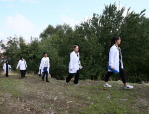 Muş’ta gönüllü kadın öğretmenler 11 kız çocuğunu yeniden okula kazandırdı