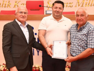 Olimpos’ta parselasyon süreci tamamlandı: Tapular teslim edildi